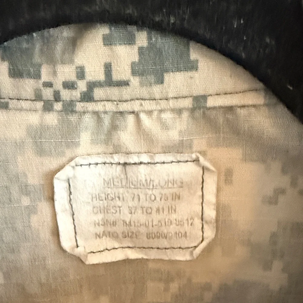 US Army Jacket Desert Camouflage USA Military Combat Field Shirt Medium Long